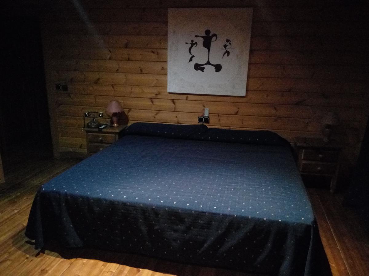 Hostal Sierra De Baza Buitenkant foto
