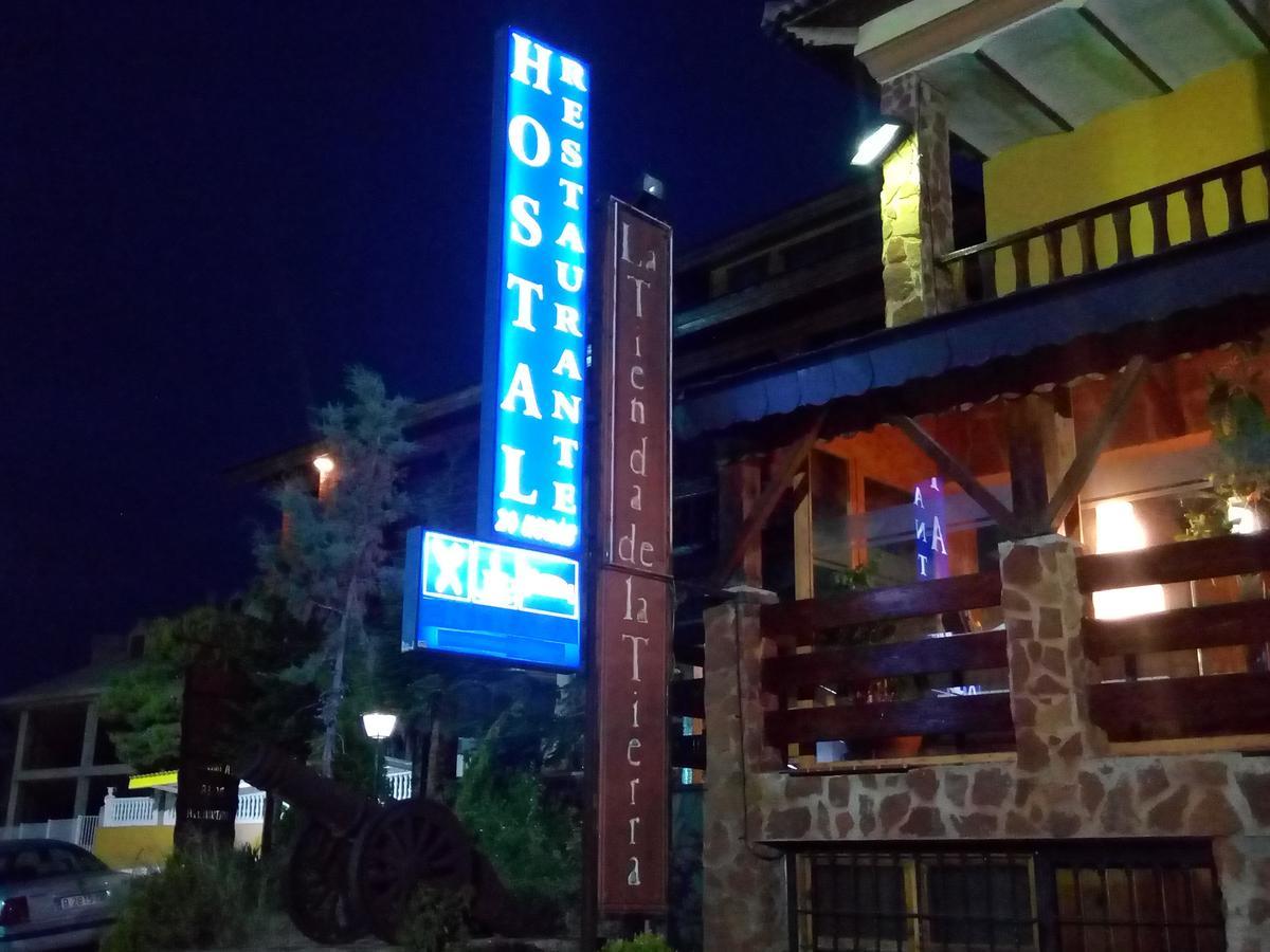 Hostal Sierra De Baza Buitenkant foto